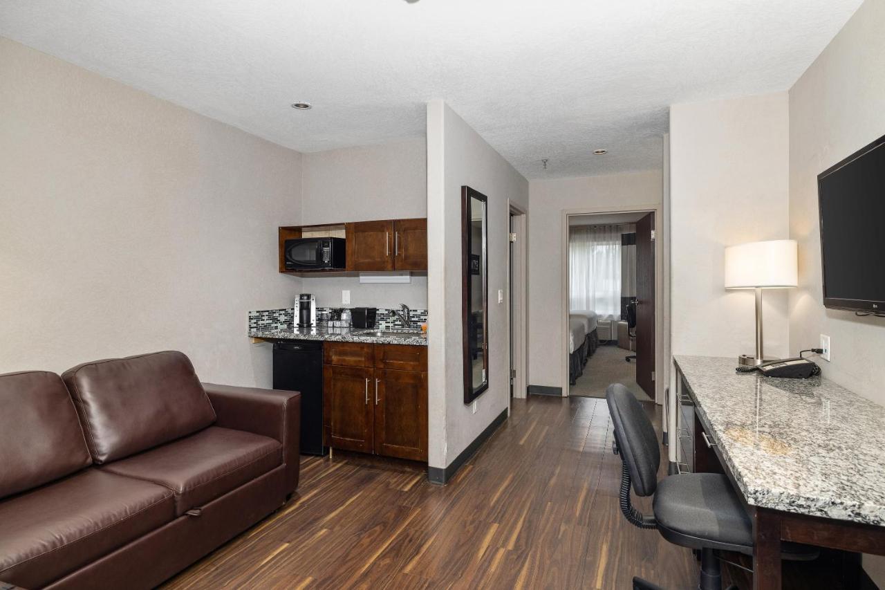 Home Inn & Suites Yorkton Exteriér fotografie