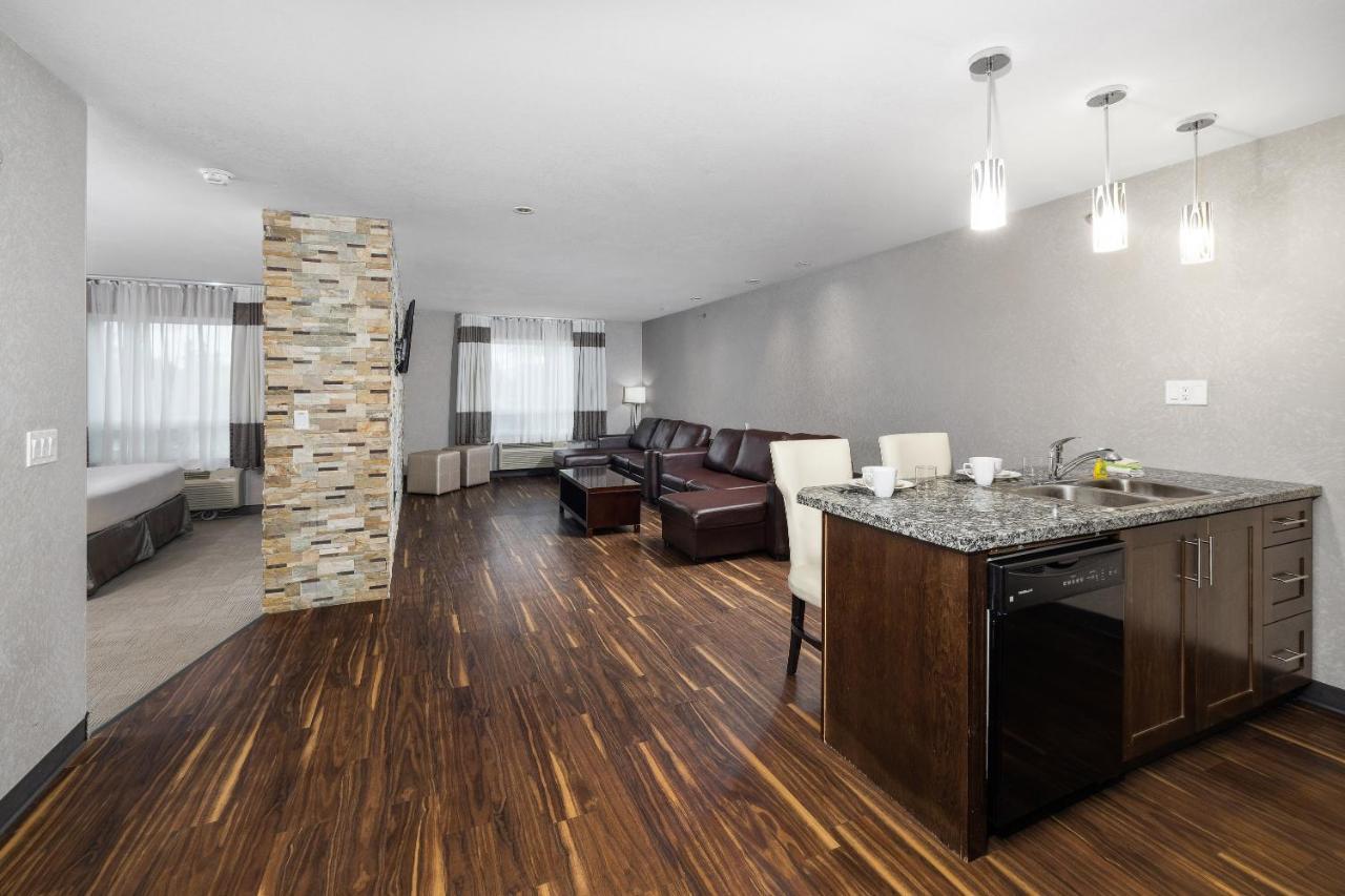 Home Inn & Suites Yorkton Exteriér fotografie
