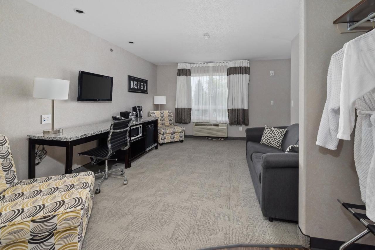 Home Inn & Suites Yorkton Exteriér fotografie